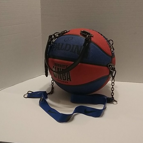 NWT LIMITED EDITION HANDMADE RED & BLUE Basketball Purse 🏀 - Picture 12 of 16